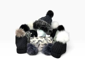 191 7NewFurPomBeaniesMitchiesWoolBlueFoxFurScarf