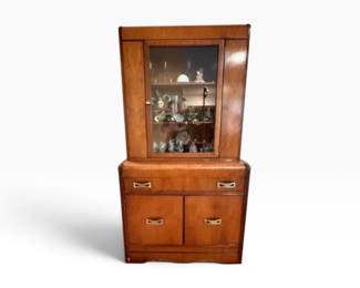 124 VintageArtDecoWoodChinaCabinetwGlassDisplay