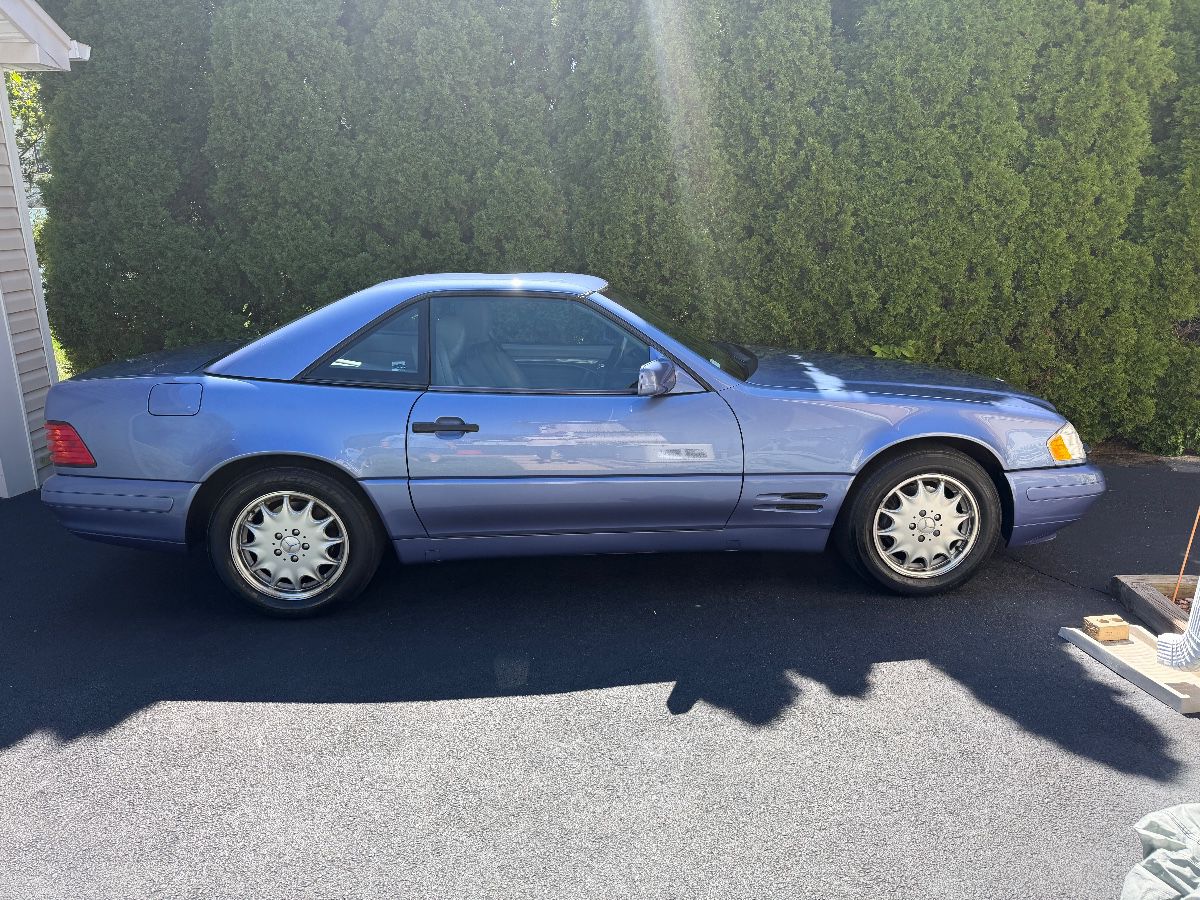 1997 Mercedes 40th Anniv. Ed. SL320