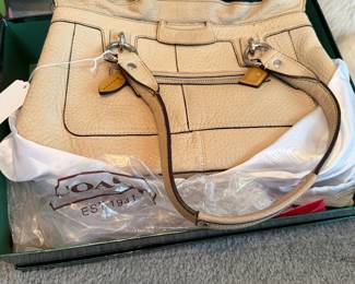Coach  Penelope Shopper Sachel