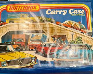 FULL 1978 Matchbox Lesney Carry Case with Cars