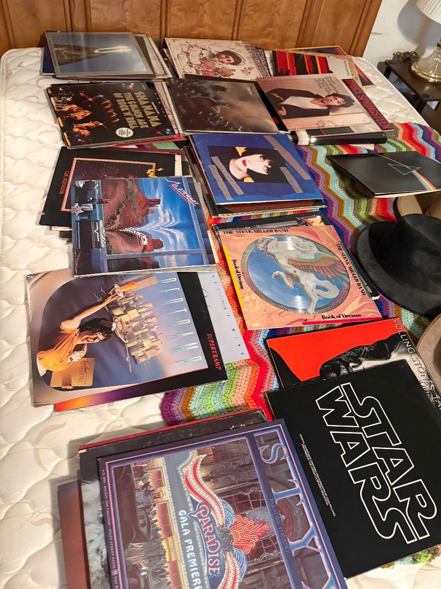 Records, awesome large collection 