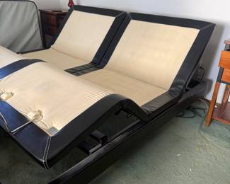 SLEEP NUMBERS SERIES 330DS ADJUSTABLE BASES WITH MASSAGE.  2 TWINS