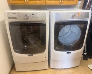 MAYTAG MAXIMA DIRECT DRIVE FRONT LOAD WASHER & DRYER.  