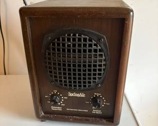 SpringAir Ozone Purifier and Ionizer Model CS1WA BB