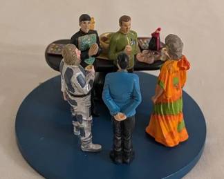 Star Trek Hawthorne Village Planetary Conflicts And Starfleet Bundle