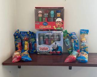 Choo Choo Thomas  Friends  Bob The Builder, Handy Man Pez Dispenser Lot