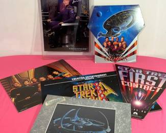 Select Cast Signatures From Star Trek Voyager And More