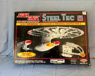 Remco Steel Tec Star Trek The Next Generation Enterprise with Stand  Personal Shuttle
