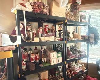 Assorted Christmas Holiday Figurine and Nutcracker Shelf Lot
Condition: Fair
Large mixed shelf lot of Christmas/holiday decor, including several nutcracker figures, Santa-themed figures, boxed decor, and other assorted seasonal items. Appears to be a resale lot rather than a single collectible item. Secondary pieces are included only as part of the lot description.