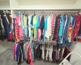 More Ladies clothing (M and L)