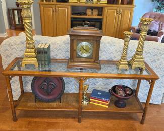 Howard Miller Mantle Clock
