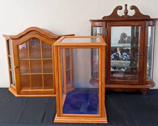 Wood Display Cabinets
