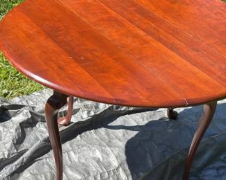 Dark Wood DropLeaf Accent Table With Queen Anne Cabriole Legs And Pad Feet