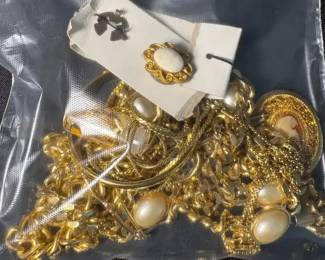 Gold, Toned And Pearl Mystery