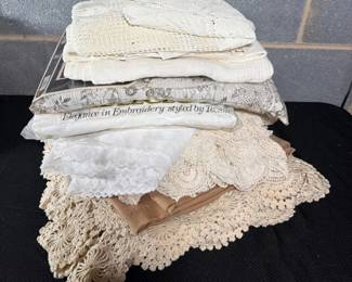 Mystery Lot Of Vintage Tablecloths
