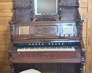 Vintage Weaver Organ and Piano Co. York, PA Victorian Pump Organ