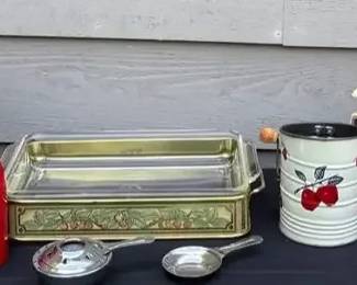 Vintage Kitchen, Cooking And Bakeware