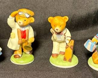 fourpiece vintage 1986 Hotel Teddington fine porcelain bear figurines