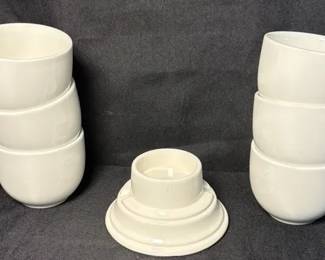 white ceramic cups from the Culinary Institute of America feature the Sant Andrea Maxadura