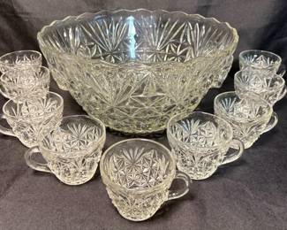 vintage Anchor Hocking Arlington pattern clear pressed glass punch bowl set