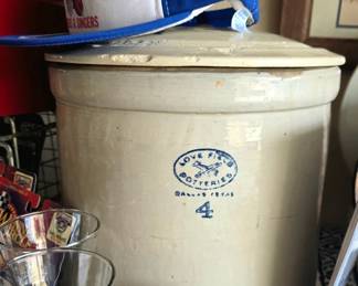 4 Gallon Love Field Crock