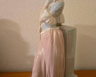 Lladro Aesthetic Pose #4850