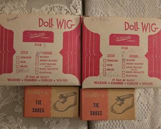 Doll wigs & Shoes 