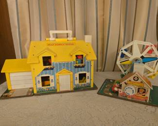 Fisher Price Family House & Ferris Wheel Musical
