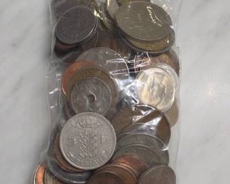 1 Lb Mixed Foreign Coin Group