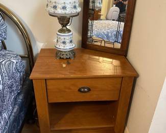 2 night stands, 1 mirror and pair lamps Mid-Centuty