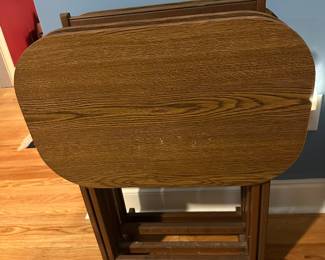 Set of folding TV trays
