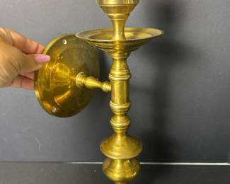 186 brasscolonialrevivalstylewallsconce