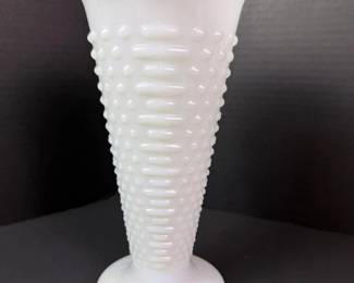 373 milkglasshobnailvasewithscallopedr