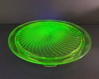 307 uraniumglassswirlpatterncakeplate