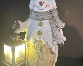 056 snowman15figurinewithlightedlantern