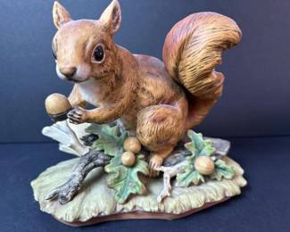 199 porcelainsquirrelfigurinewithacorns