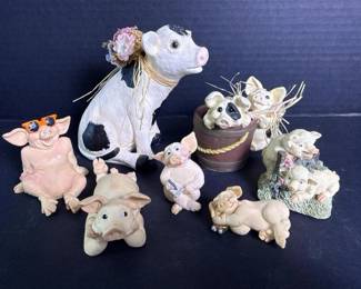 260 pigfigurinesandcowfigurineassortmen