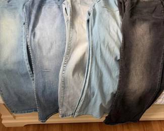 380 assortedwomensdenimjeansandpantsi