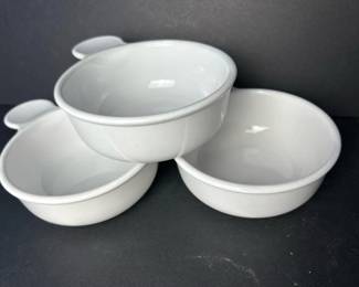 029 threecorningwarewhiteglassgrabitb