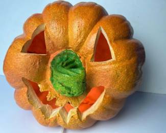 091 lightedplasticpumpkinjackolanternd