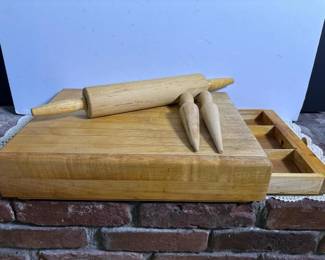336 butcherblockcuttingboardrollingpin