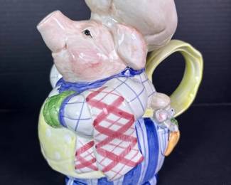 147 fitzandfloydpigchefteapothandpain