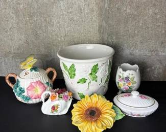 229 assortedfloralfinechinaandporcelain