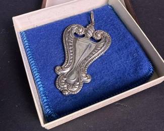 221 towlesterlingornamentbaroquestylepe