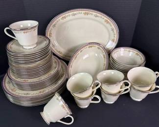 301 porcelaindinnerwaresetfloralandgeom