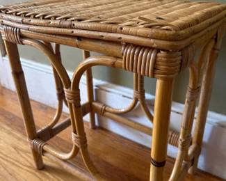 008 smallrattanwickersidetable17x15x