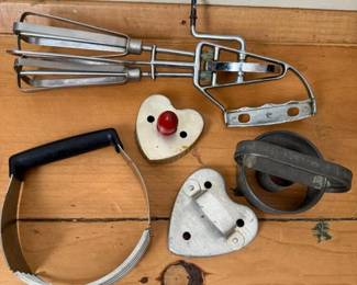 357 vintagekitchengoods