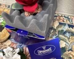 Beautiful Capodimonte Rose - Italy with Original Box
