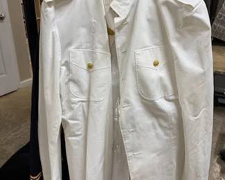 FANTASTIC COLLECTION OF MILITARY UNIFORMS, INCLUDING COMPLETE FORMAL DRESS UNIFORM AND OTHER VINTAGE CLOTHING FROM JACKETS/SHIRTS/PANTS/CAMO/SWEATS/RAINGEAR/BOOTS-MORE!!!!